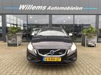 Volvo V60 1.6 T3 R-Design Panorama Dak, Stoelverwarming & Cr, Voorwielaandrijving, Stof, Gebruikt, Zwart