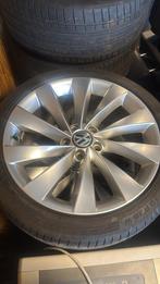 Passat cc wielen continental 235/40r18, Ophalen, Volkswagen