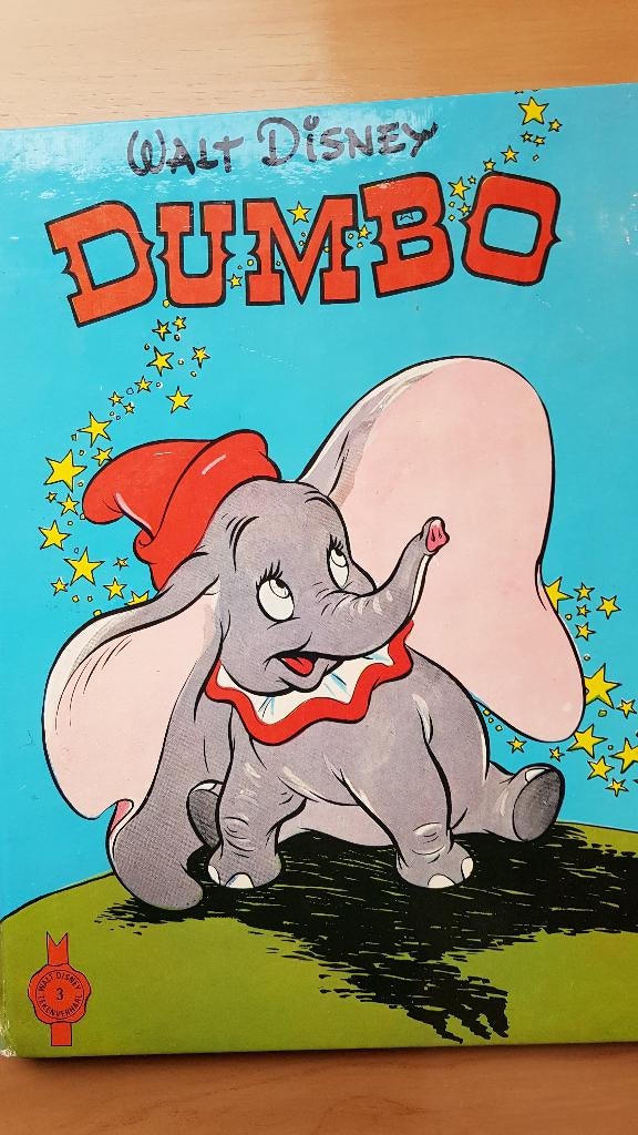 DUMBO. WALT DISNEY. RETRO 1977. JEUGDBIBLIOTHEEK. STRIP., Boeken, Eén stripboek, Ophalen of Verzenden, Gelezen, Walt Disney