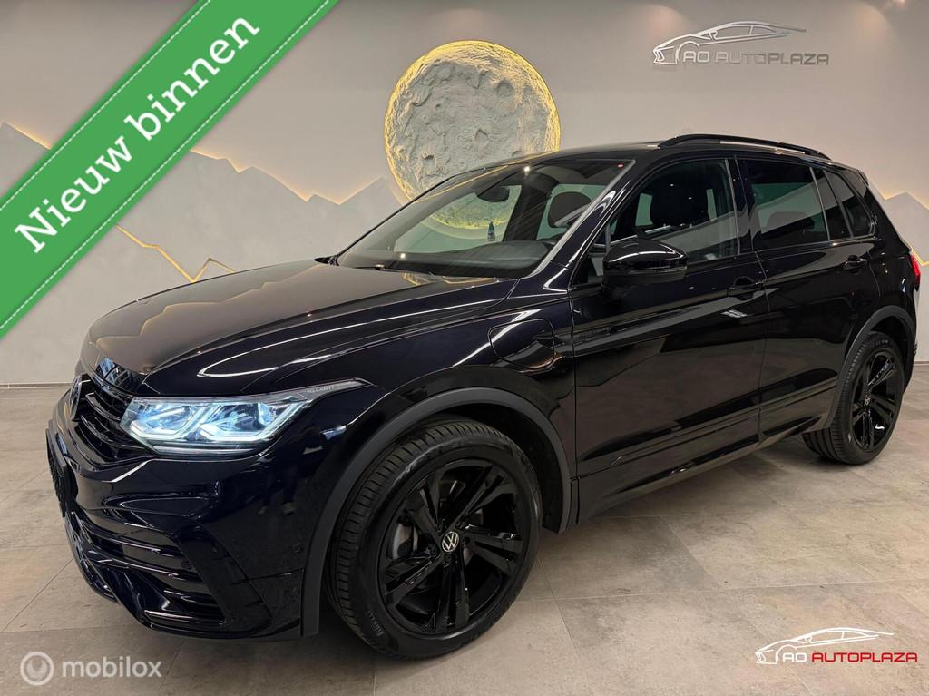 Volkswagen Tiguan 1.4 TSI eHybrid R-Line Panorama/Keyless/Le, 1716 kg, Zwart, 4 cilinders, Zwart