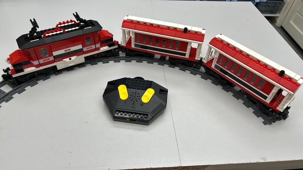 SB2280 Lego trein MOC loc + 2x wagon, Ophalen of Verzenden, Zo goed als nieuw