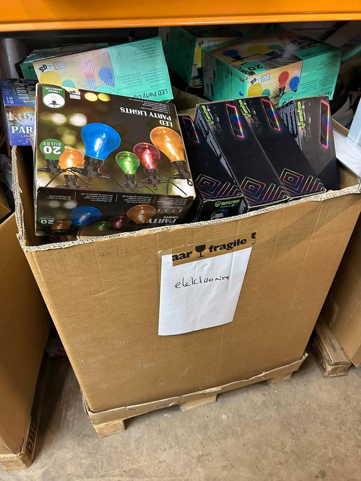 Partijen elektronica los en per pallet nieuw, Diversen, Rommelmarktspullen, Ophalen of Verzenden