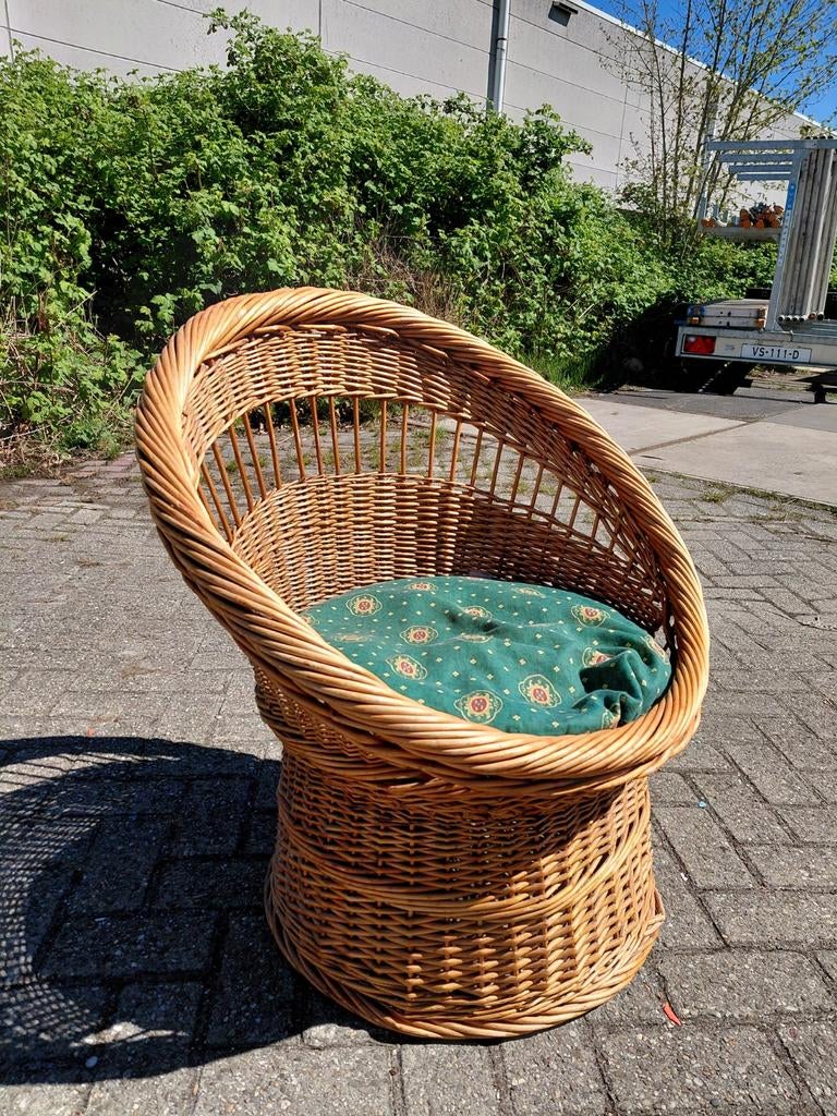 Vintage rotan fauteuil - Eyecatcher met natuurlijke uitstral, Ophalen, Gebruikt, Minder dan 75 cm, Riet of Rotan