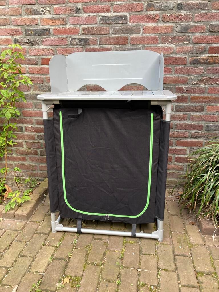 Handige Camping Keuken Kast met Windscherm, Ophalen of Verzenden, Gebruikt