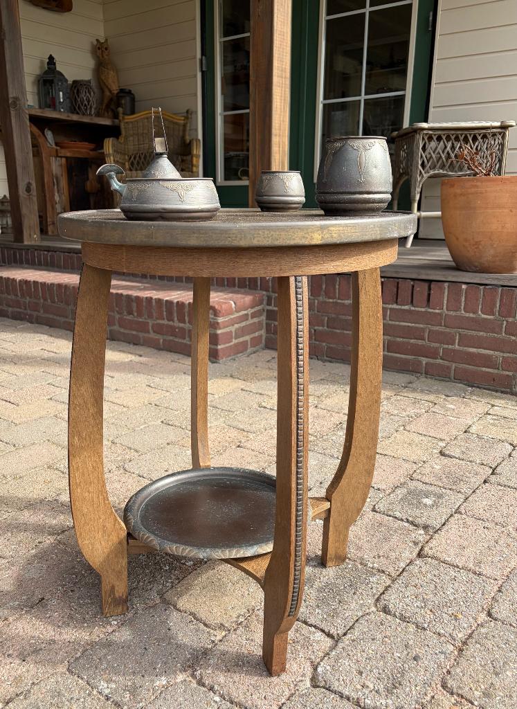 Rooktafeltje antiek, Ophalen