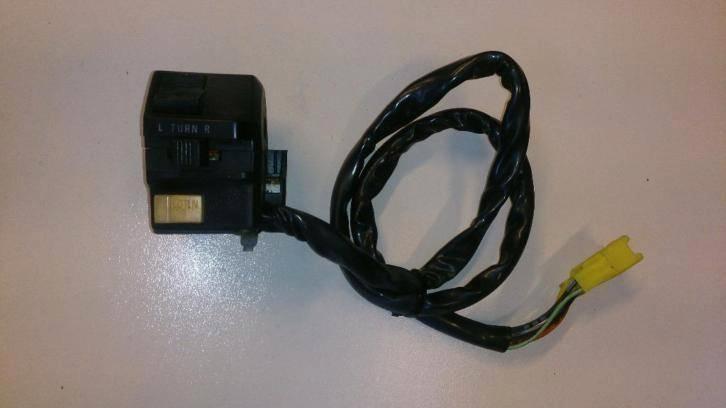 Suzuki RF900 stuurschakelaar links schakelaar RF900R rf900, Motoren, Accessoires | Overige, Gebruikt, Ophalen of Verzenden