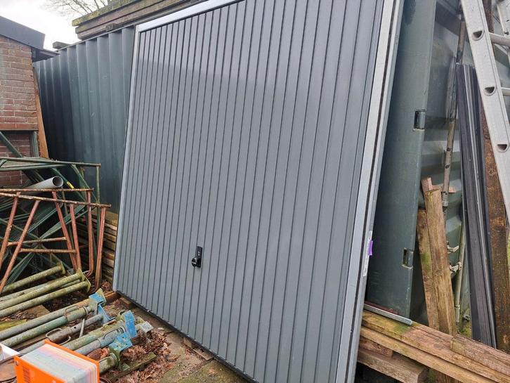 Hörmann kanteldeur., Doe-het-zelf en Verbouw, Overige Doe-het-zelf en Verbouw, Nieuw, Ophalen