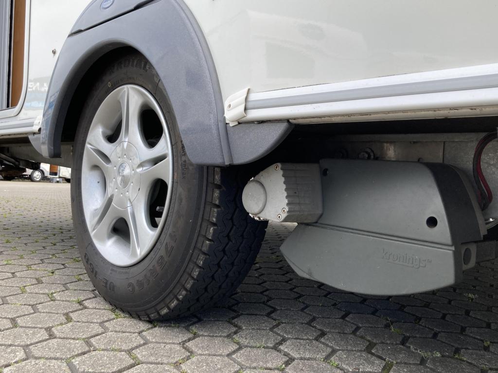 Caravelair Antares Luxe 390 Mover Voortent Luifel Dwars bed, Caravans en Kamperen, Caravans, Schokbreker, Tot en met 2, Bedrijf