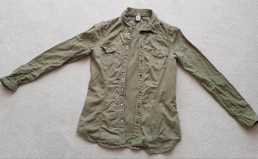 Blouse leger groen maat s bershka dames kleding blouses, Verzenden, Bershka, Zo goed als nieuw, Maat 36 (S)