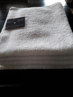 5 handdoeken Bali nieuw 60 x 110, Ophalen, Nieuw, Overige kleuren, Handdoek