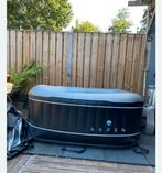 Opblaas jacuzzi/hottub, Tuin en Terras, Bubbelbaden en Hottubs, Ophalen, Zo goed als nieuw, Afdekzeil