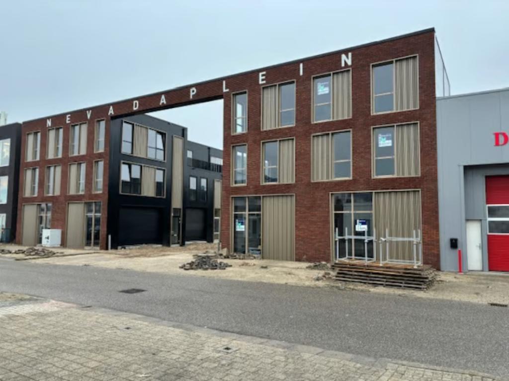 Bedrijf-kantoorruimte te huur, Huizen en Kamers, Kamers te huur, Utrecht, 50 m² of meer