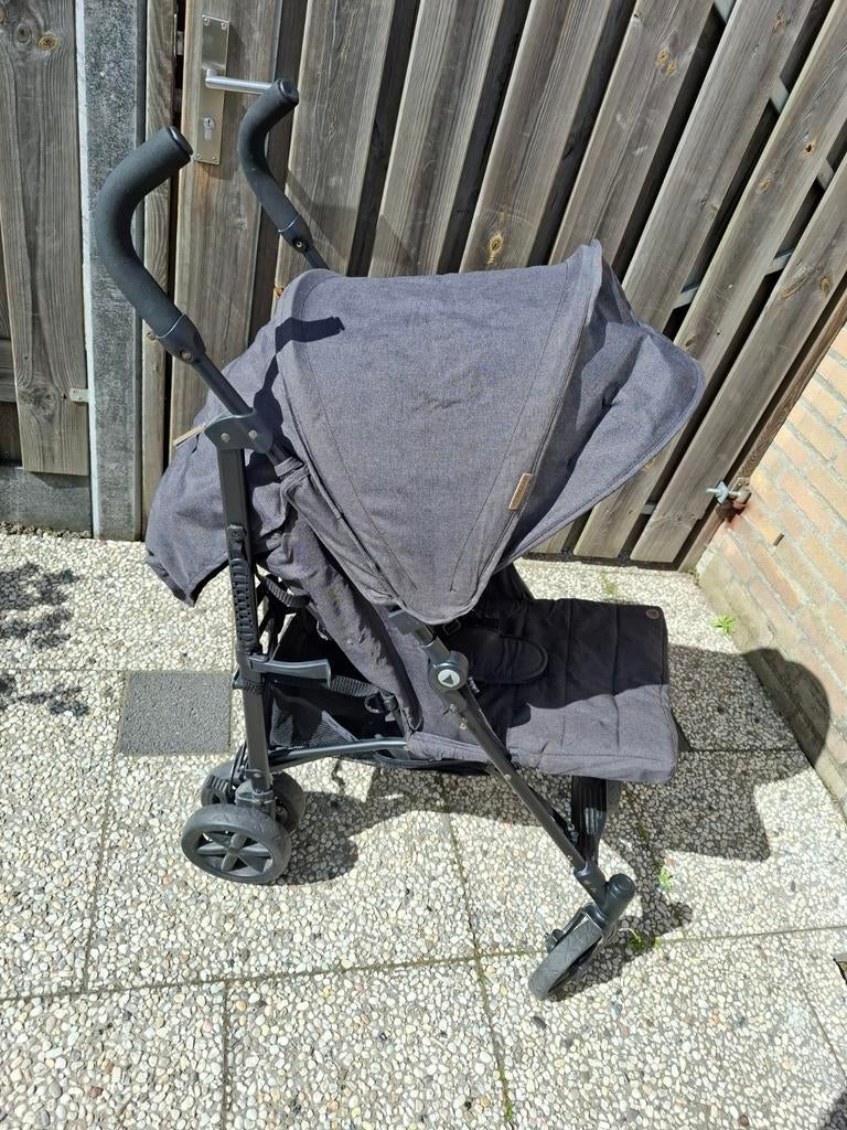 Zeer nette Topmark kinderbuggy, Kinderen en Baby's, Buggy's, Ophalen of Verzenden, Zo goed als nieuw, Overige merken