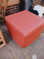 Voetstoel met losse terra kleurige hoes, Ophalen, Gebruikt, Stof, 50 tot 75 cm