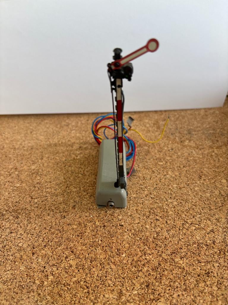 Marklin 7039 hoofdsein (enkele vleugel), Hobby en Vrije tijd, Modeltreinen | H0, Wisselstroom, Gebruikt, Overige typen, Ophalen of Verzenden