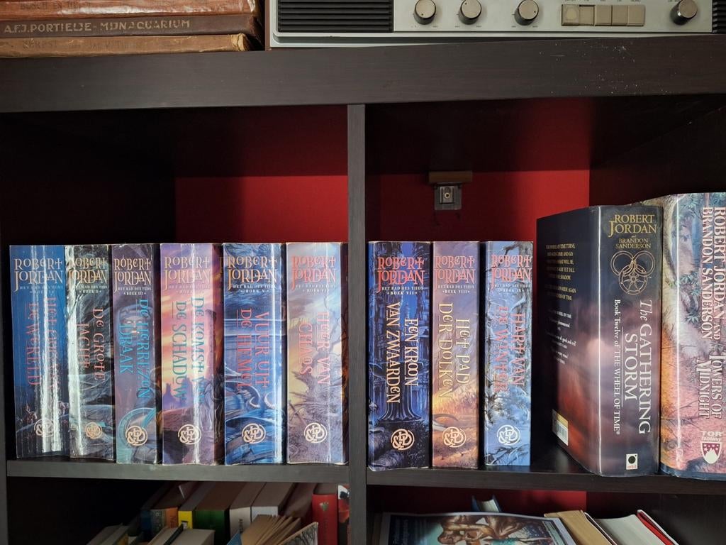 Rad des tijds serie, Boeken, Ophalen, Gelezen, Robert Jordan