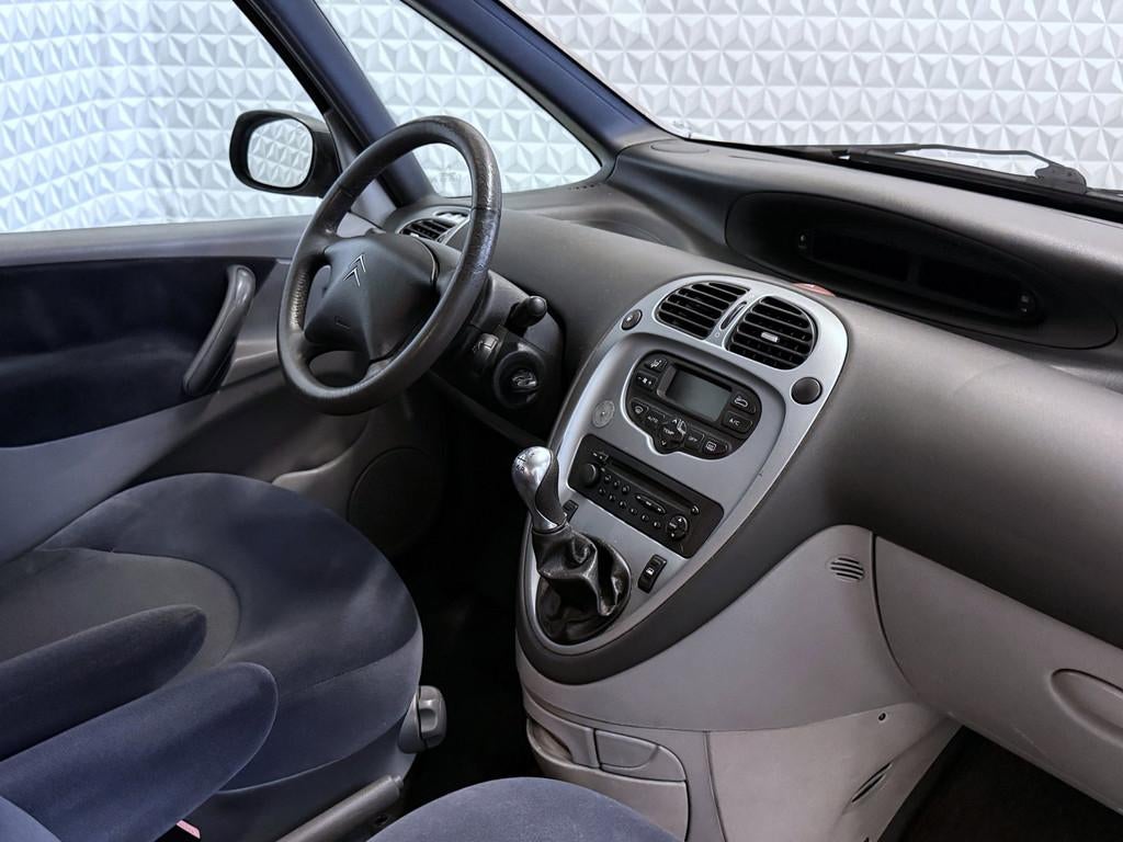 Citroen Xsara Picasso 1.8i-16V Clima Cruise TREKHAAK / 123.0, Auto's, Citroën, 4 cilinders, 1749 cc, 116 pk, Origineel Nederlands