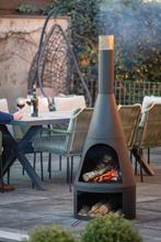 Kingston Redfire XL tuinhaard met hout opslag, Ophalen of Verzenden, Zo goed als nieuw