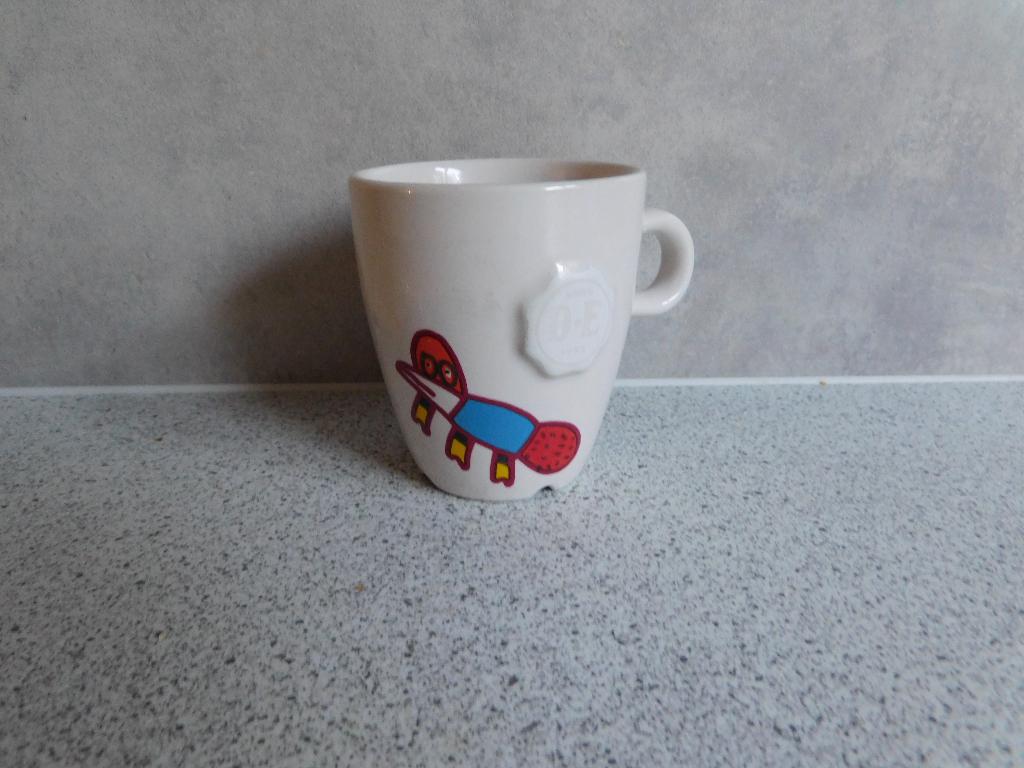 Senseo Mok nr. 4 Clemens Briels Douwe Egberts, Ophalen of Verzenden, Zo goed als nieuw, Overige stijlen, Kop(pen) en/of Schotel(s)