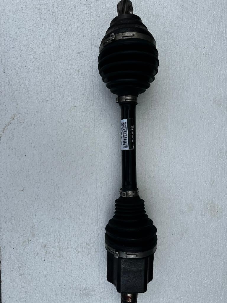 Aandrijfas linksvoor Golf GTE 5Q0407271CM, Auto-onderdelen, Ophalen of Verzenden, Gebruikt, Seat