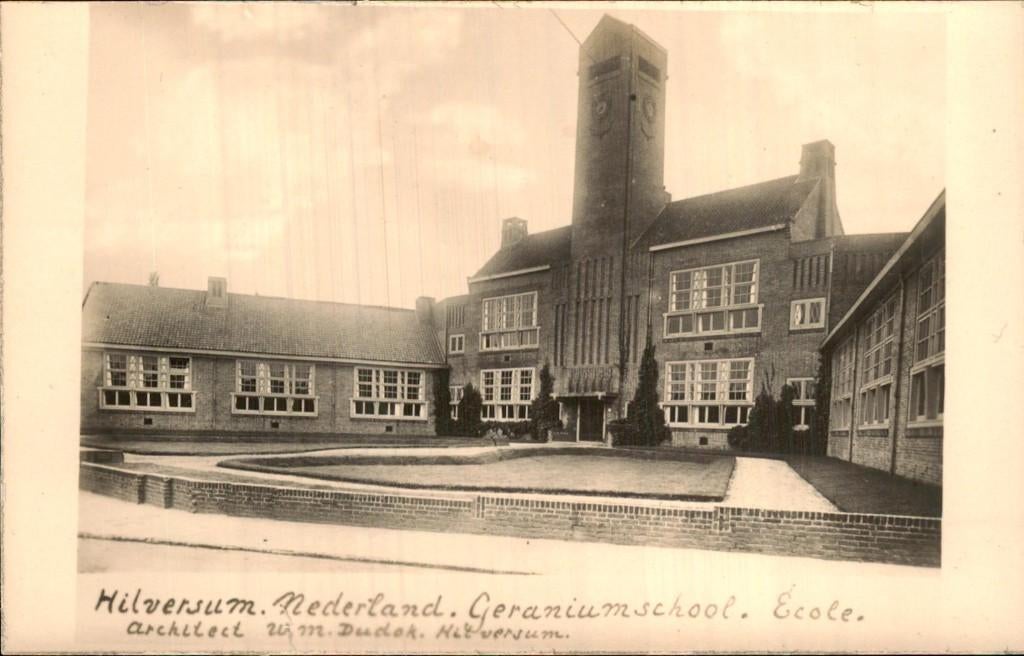 Hilversum - Geraniumschool Fotokaart Dudok, Ophalen of Verzenden, 1920 tot 1940, Ongelopen, Noord-Holland