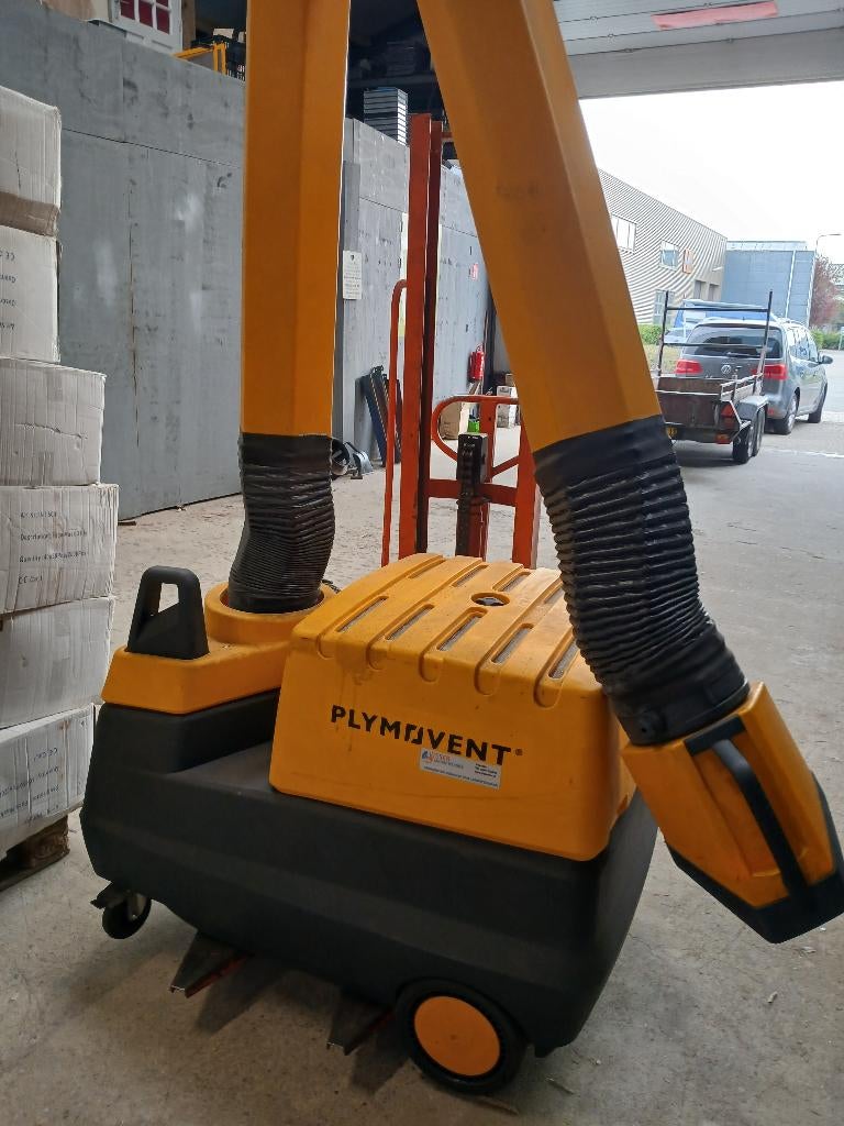 Lasdampafzuiger Plymovent 380volt verrijdbaar, Doe-het-zelf en Verbouw, 1000 mm of meer, Overige typen, Ophalen of Verzenden, Zo goed als nieuw