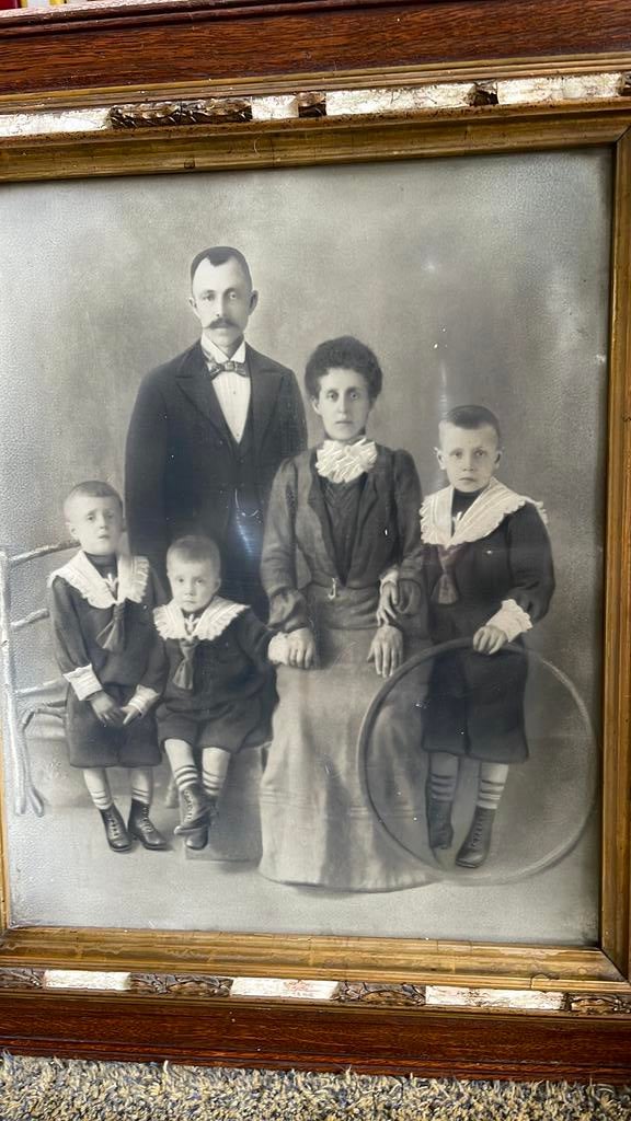 Antieke foto in eiken gips lijst, Ophalen