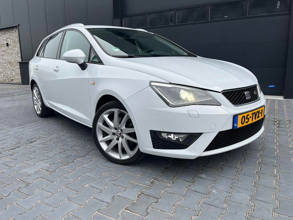 Seat Ibiza ST FR 1.4 TSI 150 PK | Stoelverwarming | Trekhaak, Auto's, 1180 kg, Particulier, 149 pk, Onderhoudsboekje