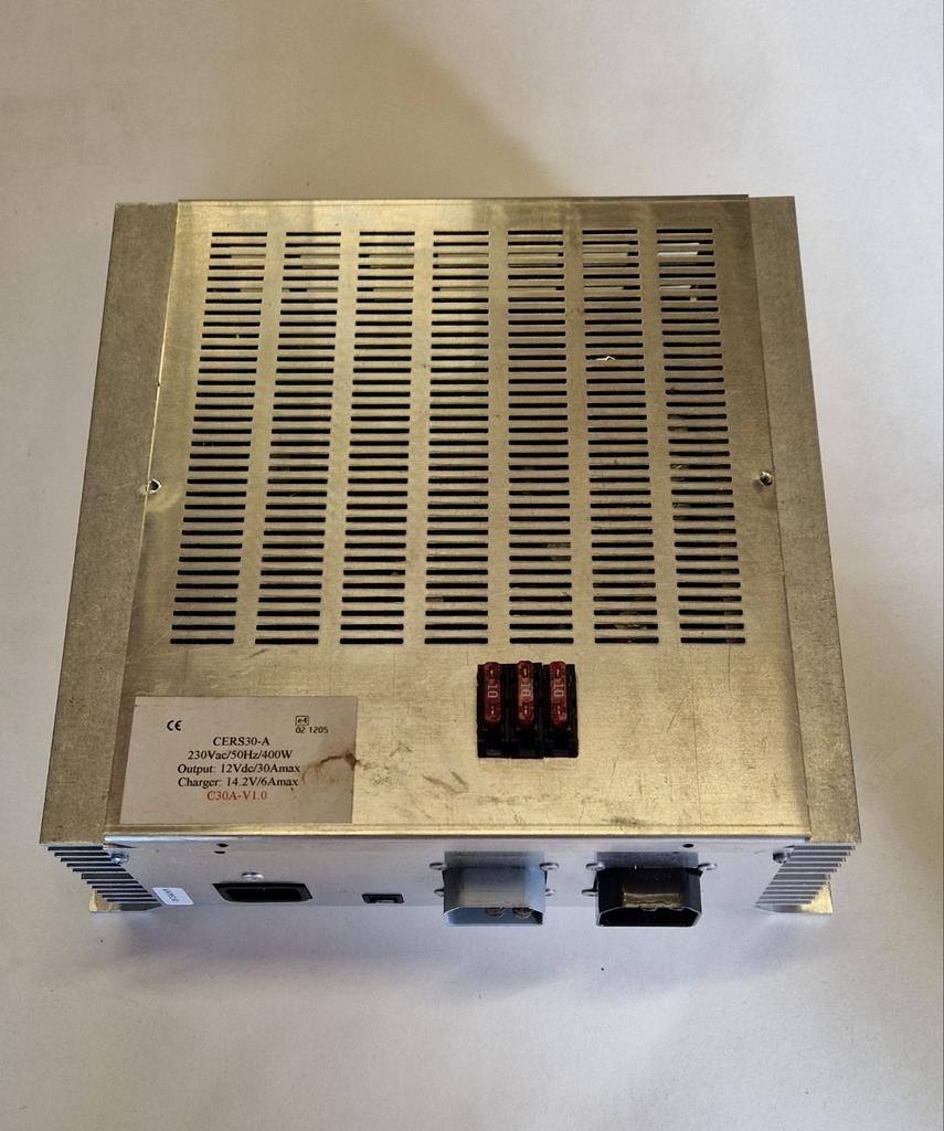 Kip caravanvoeding CERS30-A (defect), Ophalen of Verzenden, Gebruikt