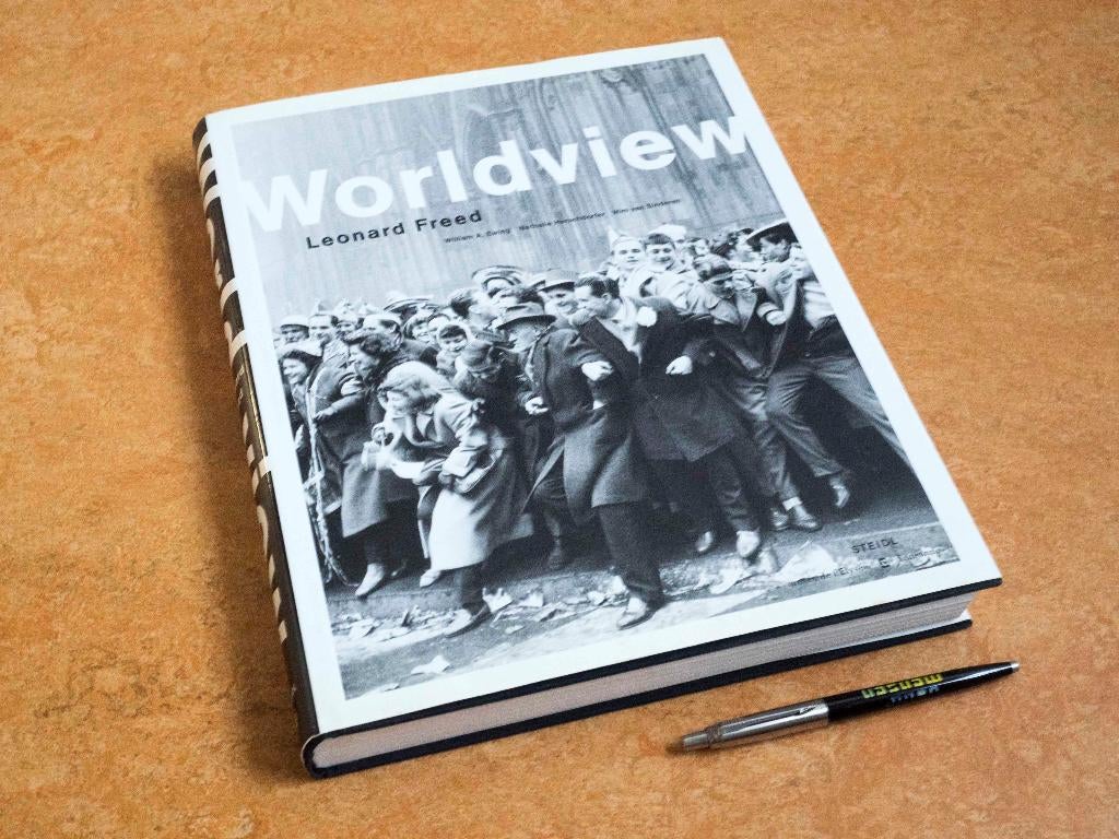 Worldview | Leonard Freed | 1ste druk 2007, Ophalen of Verzenden, Gelezen, Fotografen