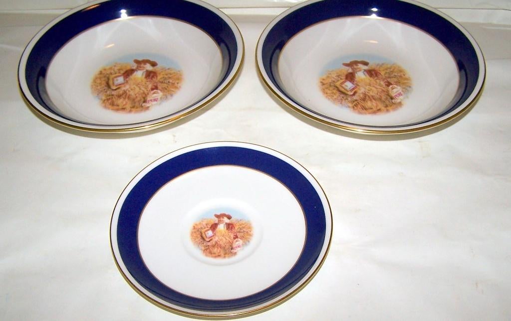 2 x porseleinen schalen+ 1kom-Royal Worchester Quaker Oats., Nieuw, Ophalen of Verzenden, Bord(en), Wedgwood
