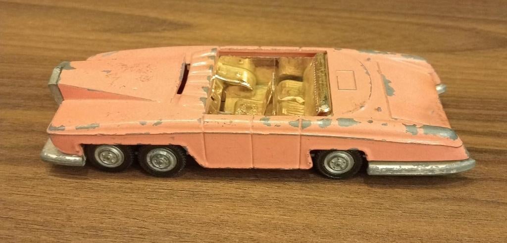 Dinky Toys - auto Lady Penelope FAB I, Ophalen of Verzenden, Gebruikt, Auto, Dinky Toys