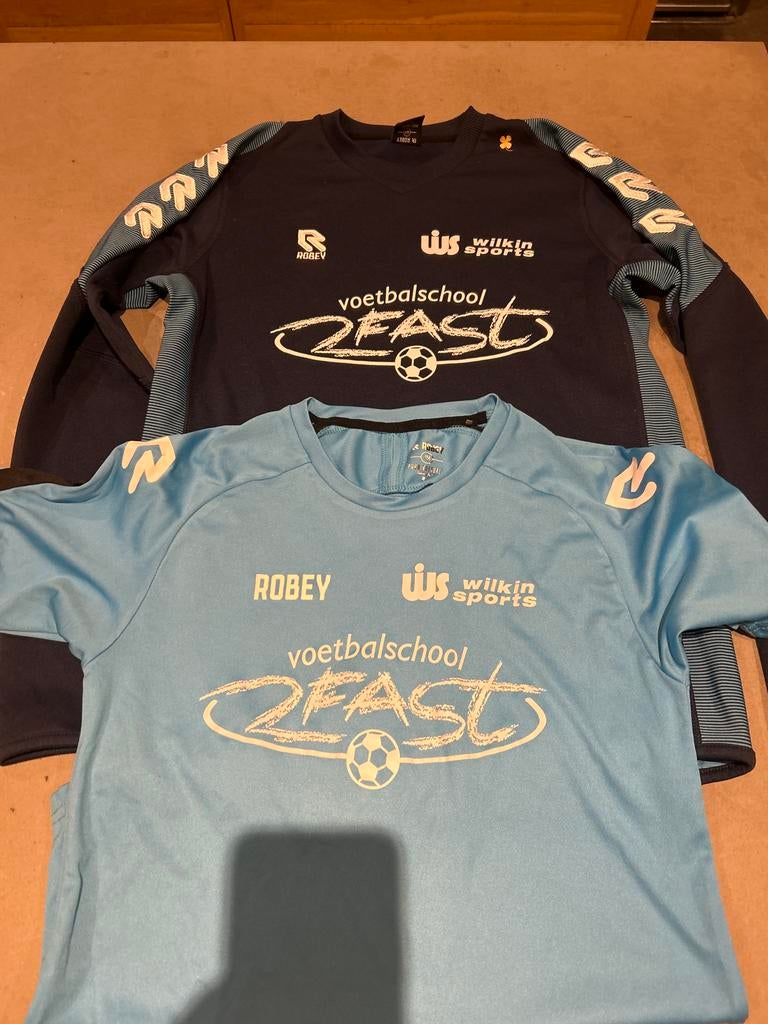 Robey Voetbalschool 2Fast Trainingsset Maat 164, Ophalen, Gebruikt, Jongen of Meisje, Trui of Vest