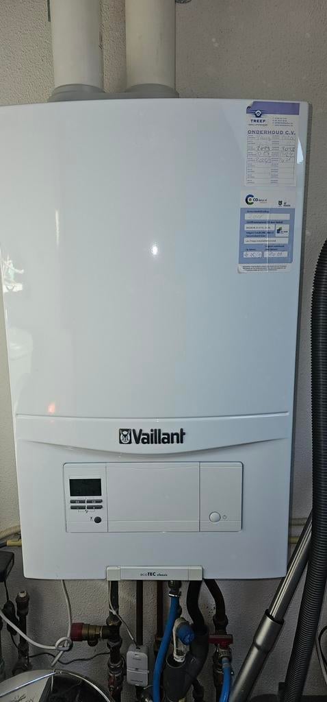 Vaillant CV Combi Ketel uit 2019 met jaarlijks onderhoud, Ophalen, 30 tot 80 cm, Gebruikt, Cv-ketel of Combi-ketel