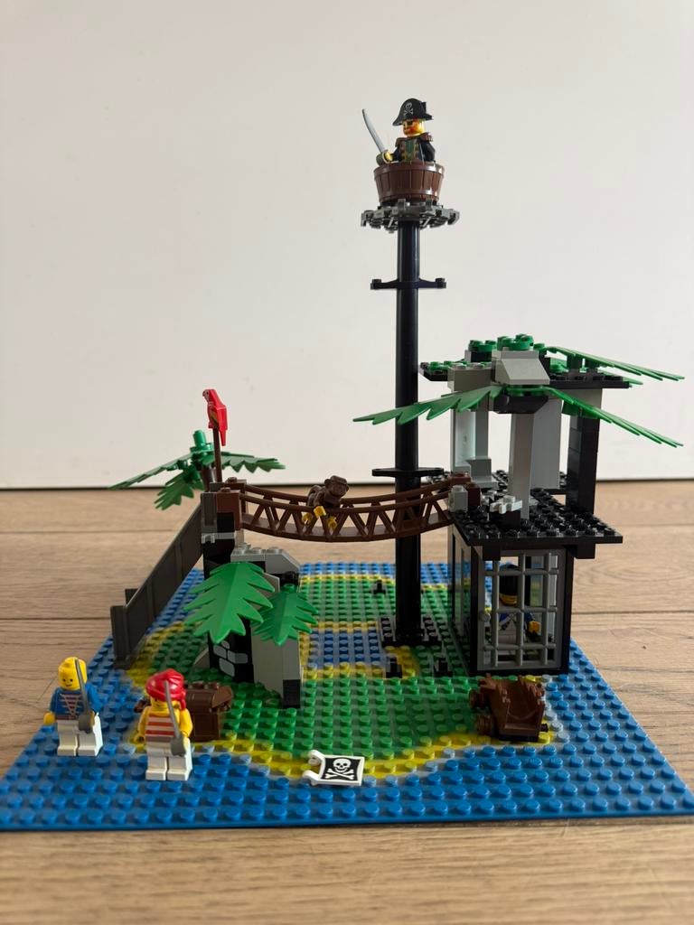 Lego set 6270 Forbidden Island. Mist onderdelen, Ophalen of Verzenden, Zo goed als nieuw