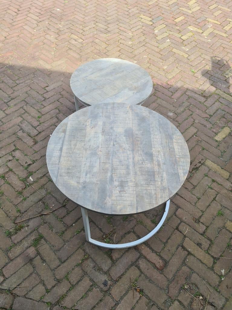 Set van 2 ronde salontafeltjes, Huis en Inrichting, Tafels | Salontafels, Ophalen, Gebruikt, Rond, Overige houtsoorten