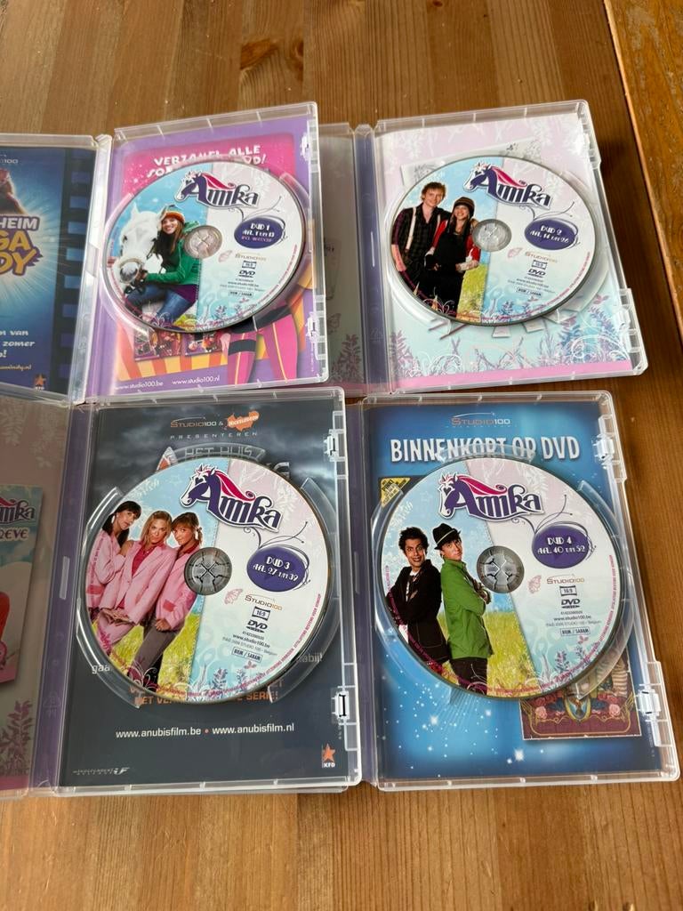 Amika box Complete seizoen 1 origineel dvd studio 100, Cd's en Dvd's, Alle leeftijden, Verzenden, Gebruikt, Boxset