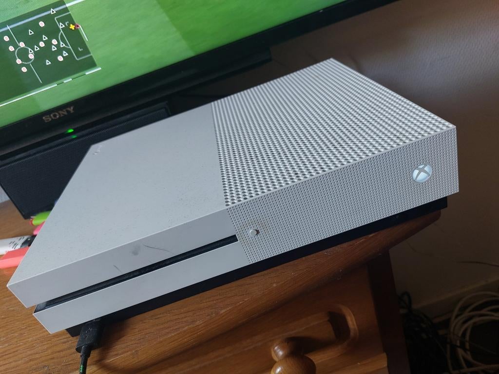 Xbox one s 500gb met controller, Spelcomputers en Games, Ophalen of Verzenden, Zo goed als nieuw, 500 GB, Met 1 controller