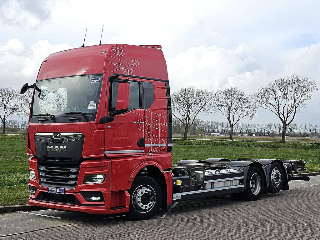 M.A.N. 26.510 TGX gx intarder, Auto's, Vrachtwagens, Automaat, Euro 6, MAN, Leder