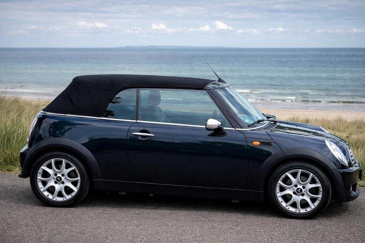 Super complete Mini cooper CABRIO, LEER, alles electrisch, Auto's, Mini, Bedrijf, Te koop, Cabrio, ABS, Airbags, Airconditioning