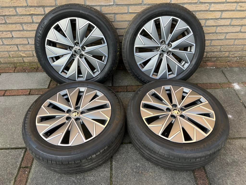 17 inch org skoda kamig velgen met banden 5x100, Ophalen, Banden en Velgen, Nieuw, 17 inch