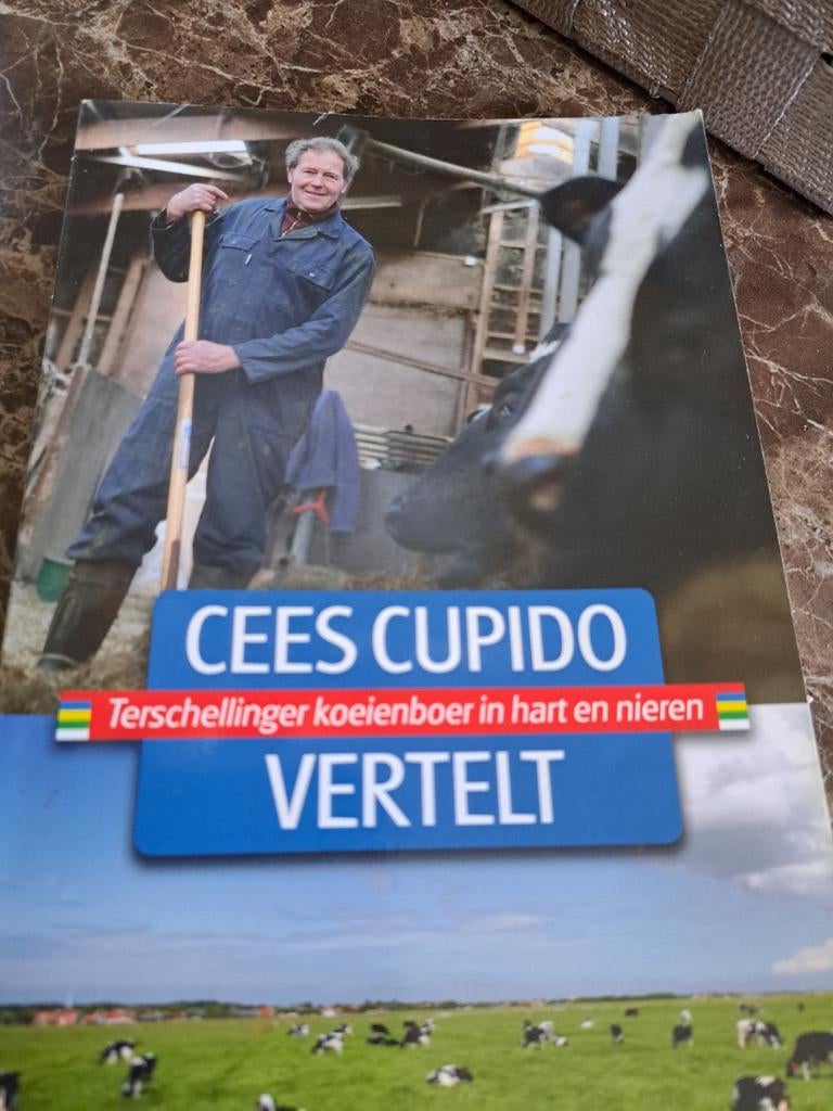 Cees Cupido Vertelt - Terschellinger koeienboer, Boeken, Ophalen of Verzenden