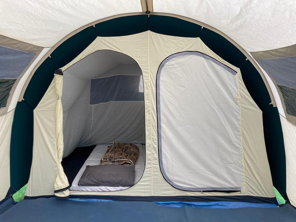 4 persoons tent van Obelink, Caravans en Kamperen, Ophalen, Zo goed als nieuw