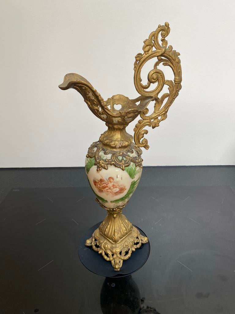 Antieke sierkan met cherubijnen en bronzen details, Ophalen of Verzenden, Brons