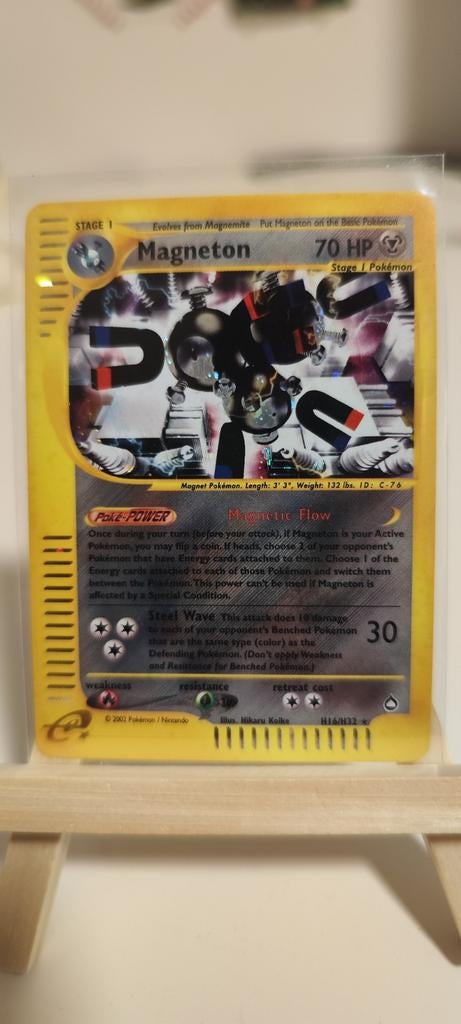 Magneton H16 Holo Rare Aquapolis Pokémon Kaart, Ophalen of Verzenden, Zo goed als nieuw, Losse kaart, Foil