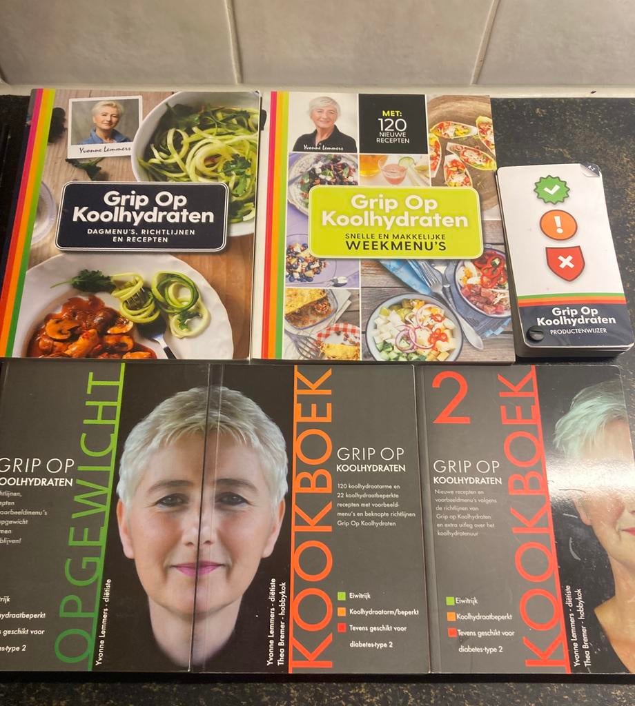 Grip op koolhydraten/6 boeken van Yvonne Lemmers, Ophalen of Verzenden, Gelezen
