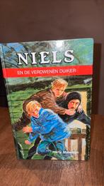 KR-7 Harry Marsman - Deel 8 Niels en de verdwenen duiker, Ophalen of Verzenden, Zo goed als nieuw, H. Marsman, Fictie algemeen
