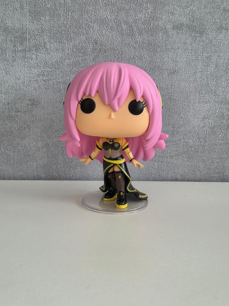 Funko pop megurine luka, Ophalen of Verzenden, Zo goed als nieuw