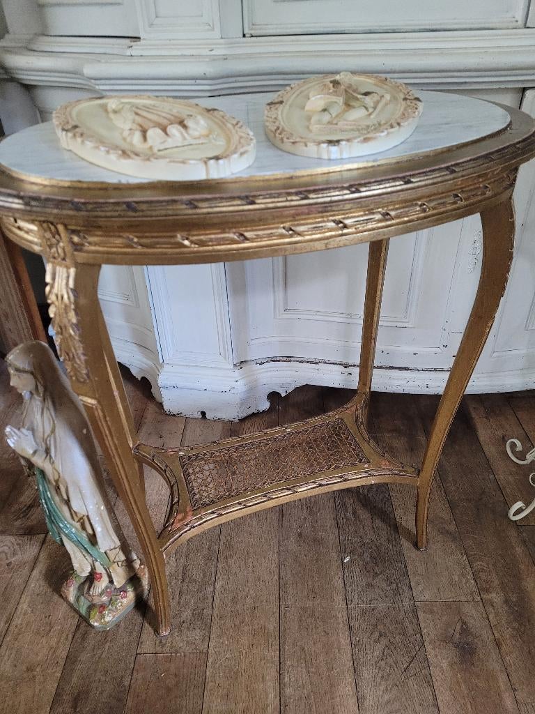 Antiek 19e eeuws bois doree tafeltje met marmeren blad, Ophalen