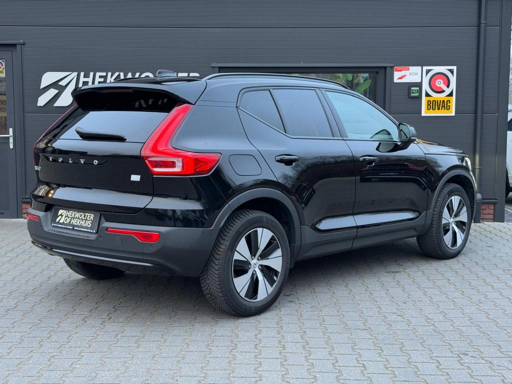 Volvo XC40 1.5 T5 Plus Dark | H/K | Memory | Pilot Assist |, Automaat, Euro 6, 1712 kg, Zwart